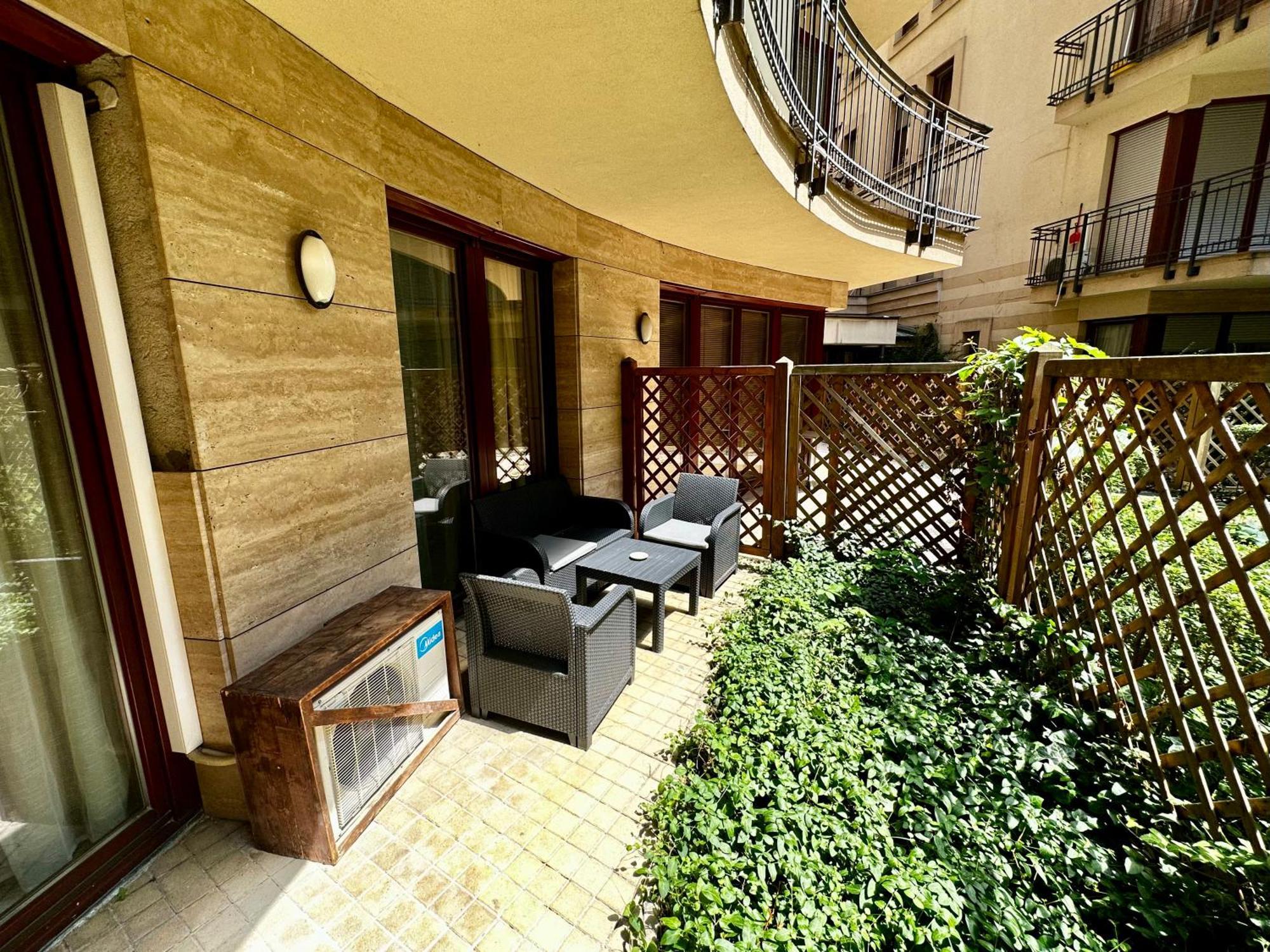 Leda Apartments, Budapest